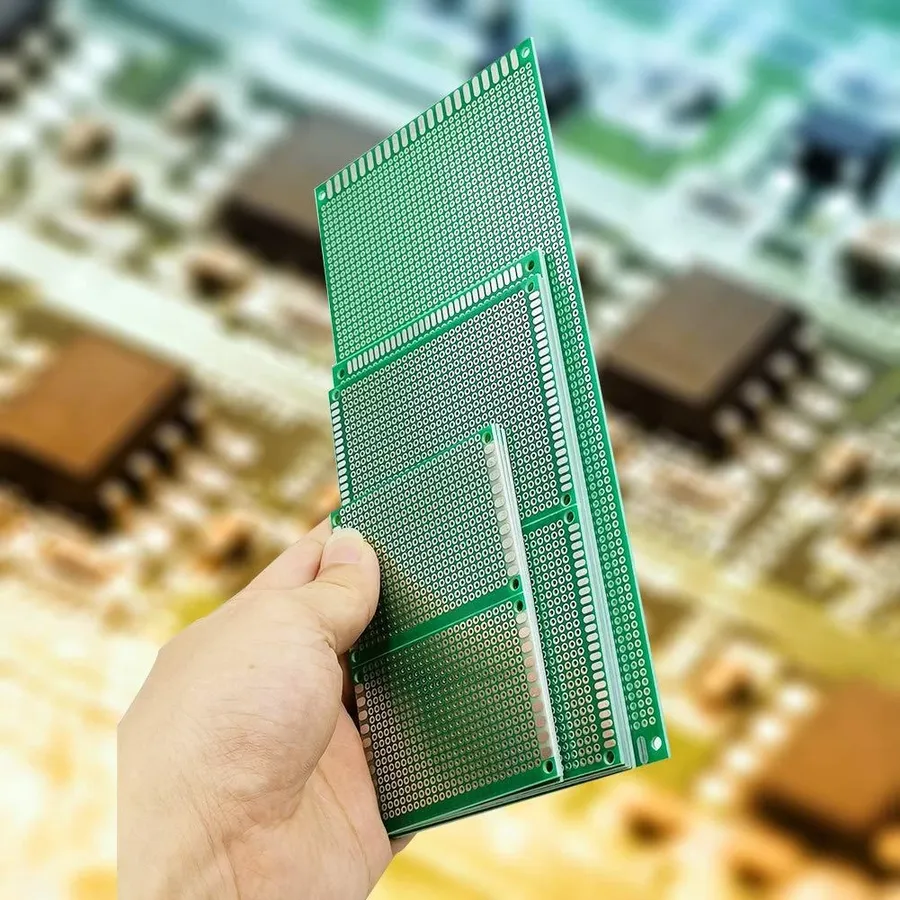 Several PCB boards of varying sizes and dimensions displayed.