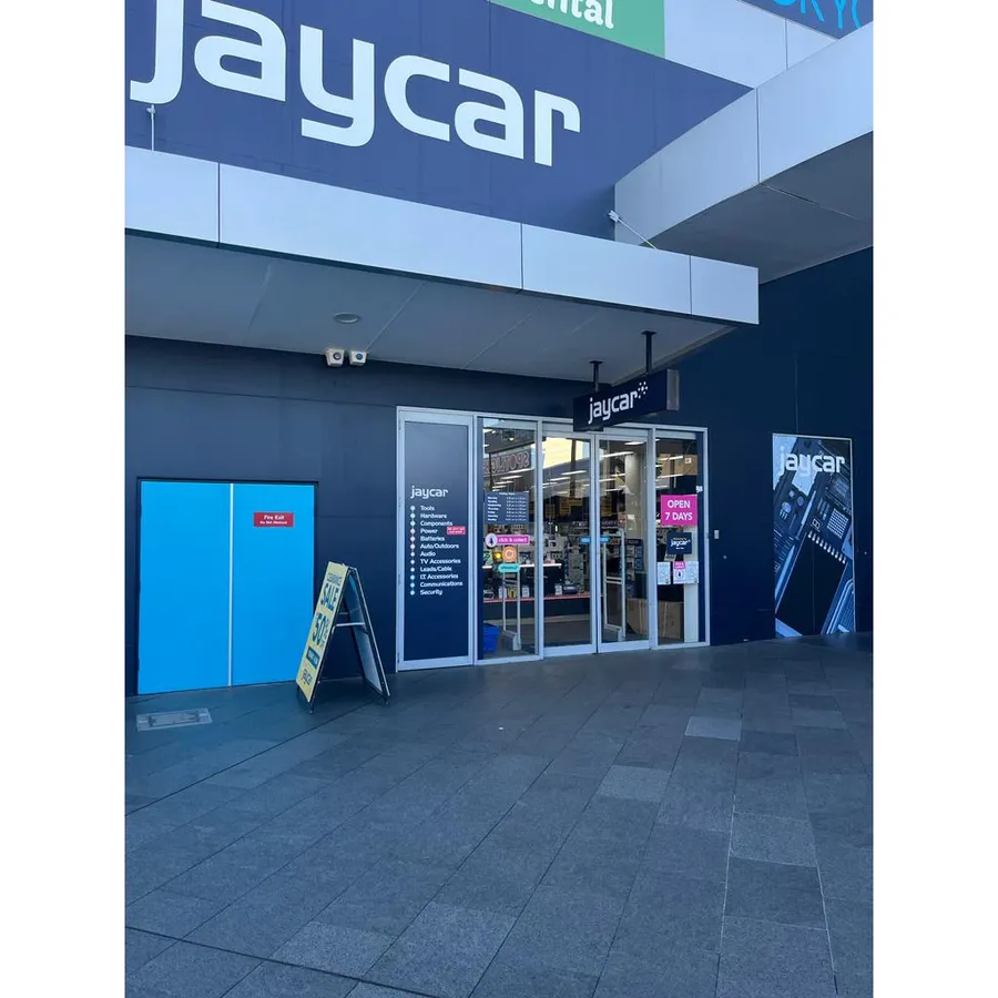 The exterior of a Jaycar store.