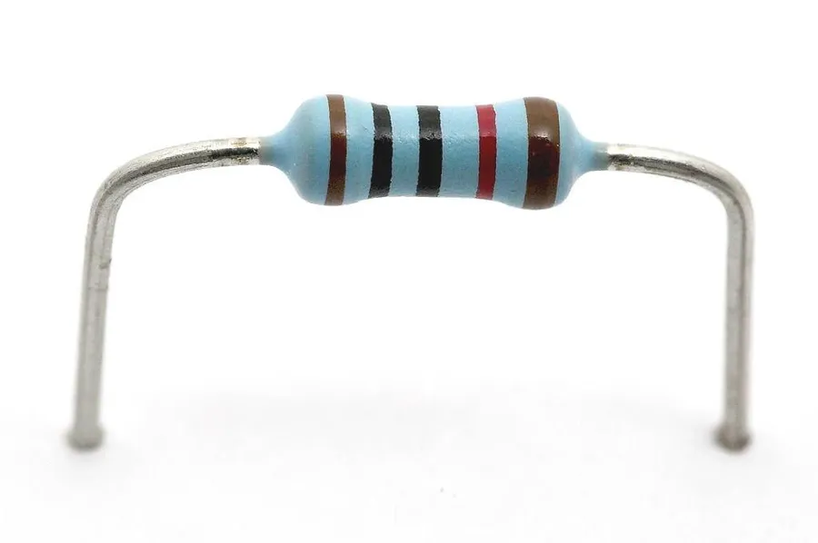 A collection of electronic components, including resistors.