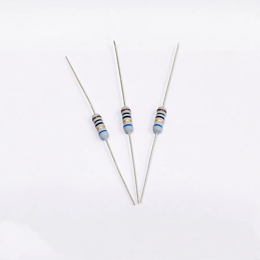 A detailed view of the markings on a fusible resistor.
