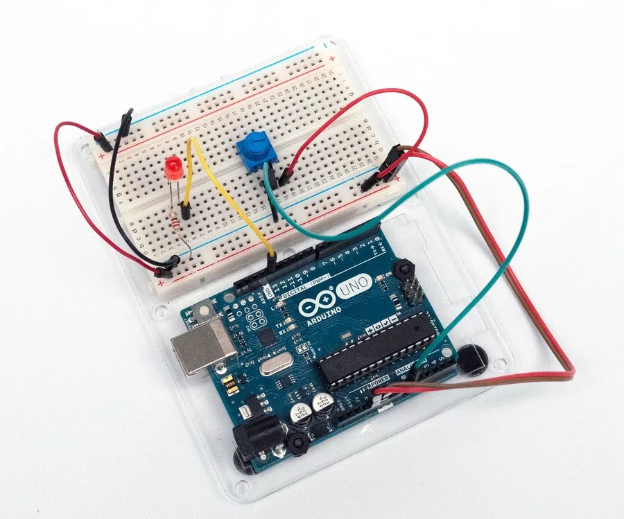 A potentiometer soldered on a circuit board.