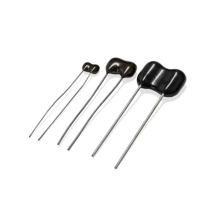 Various packages of silver mica capacitors.