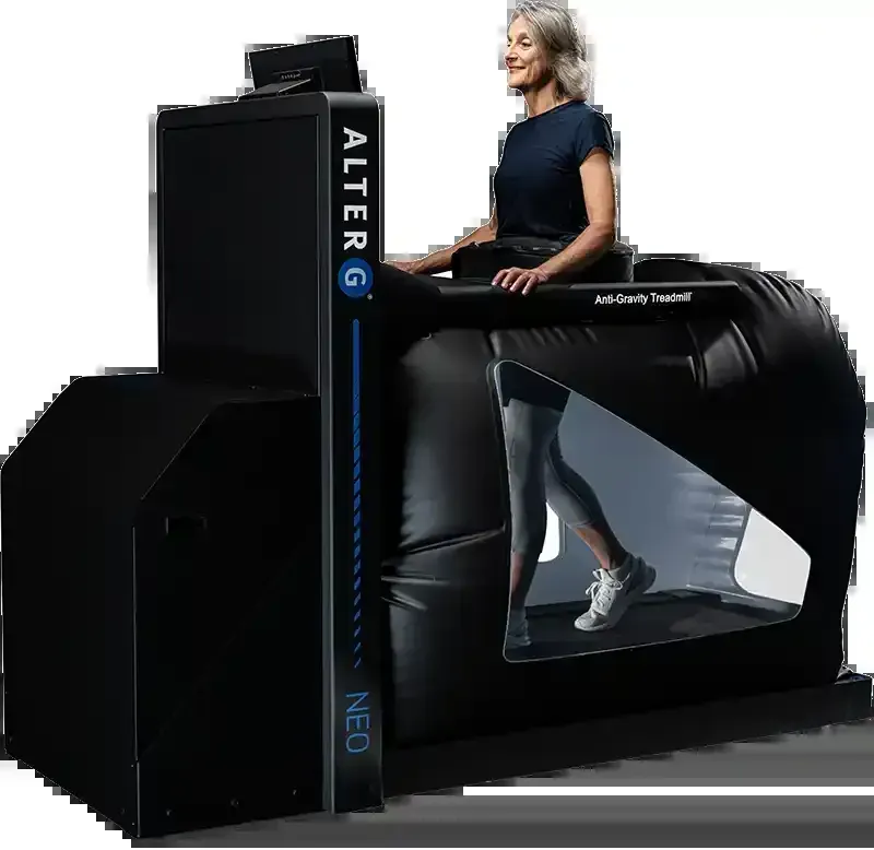 A smart treadmill with an integrated air purification system