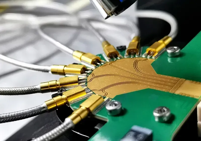 Functional testing of a PCB