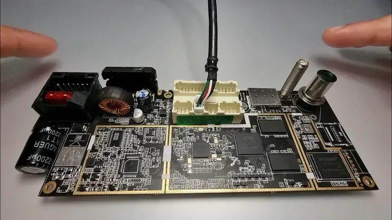 Custom car navigation motherboard design