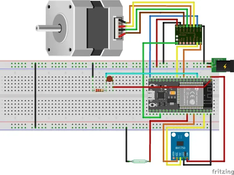 Circuit design for a smart curtain control board