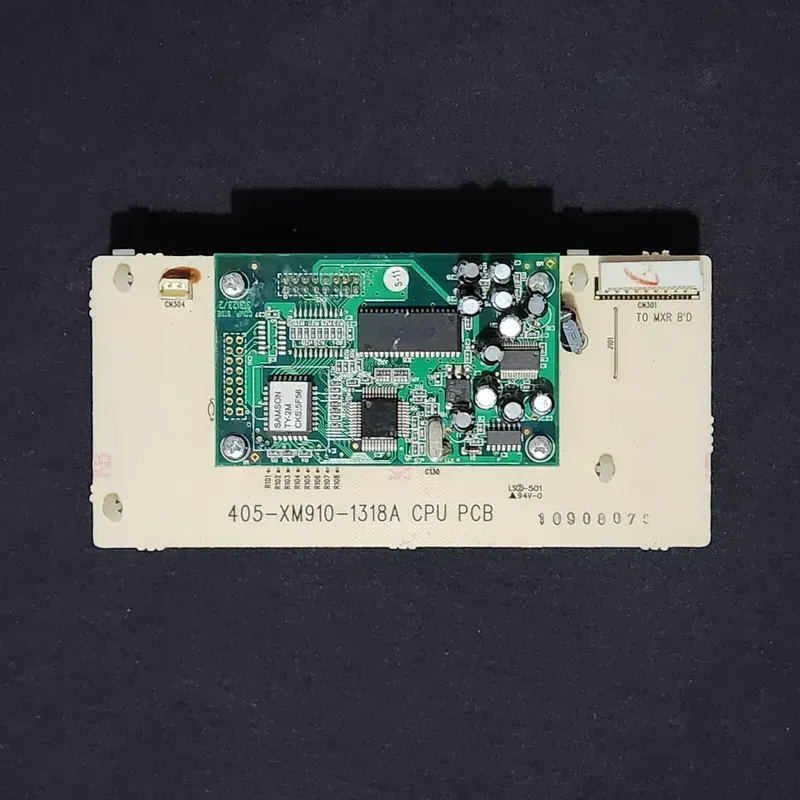 Digital mixer motherboard components