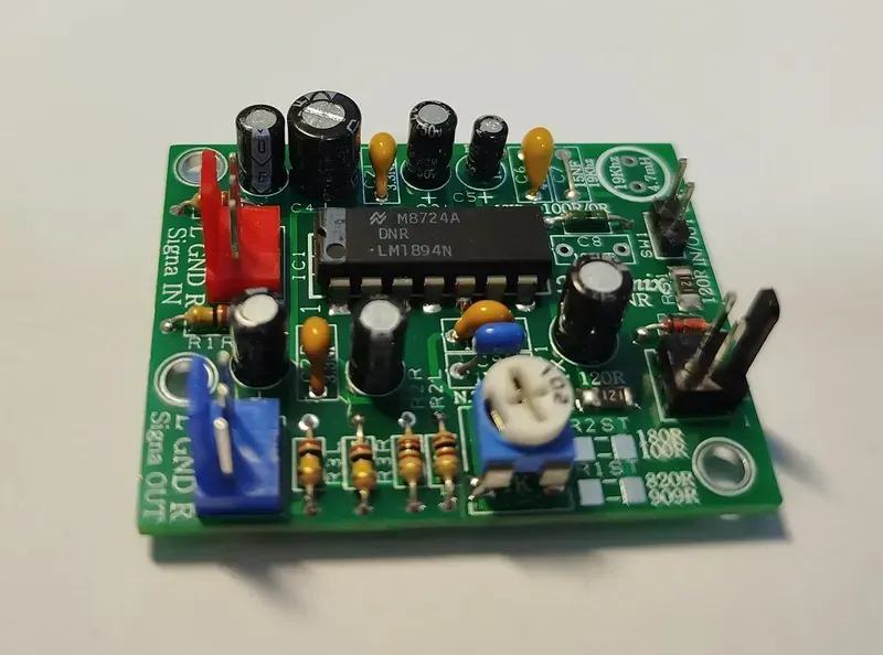 Musical instrument PCB noise reduction design
