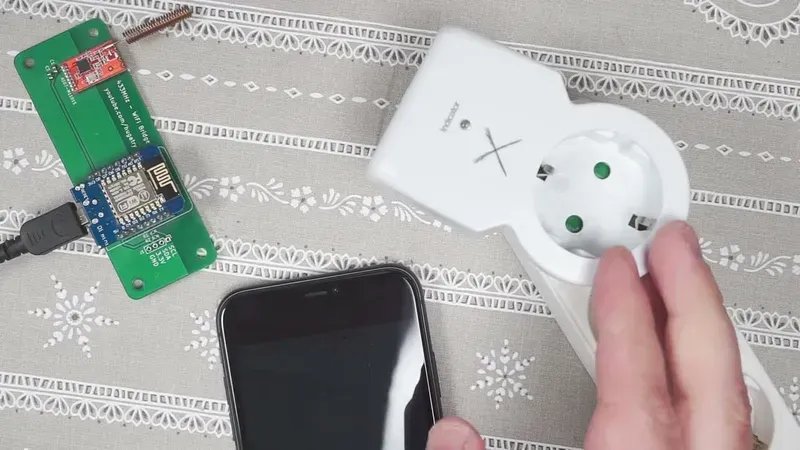 Wireless bridge PCB application